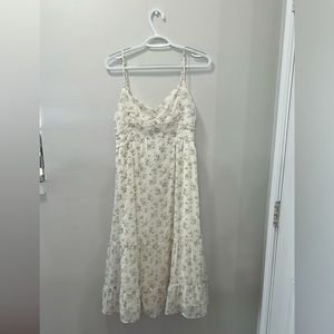 Women’s medium Rokoko cream floral midi sundress. Great condition!
